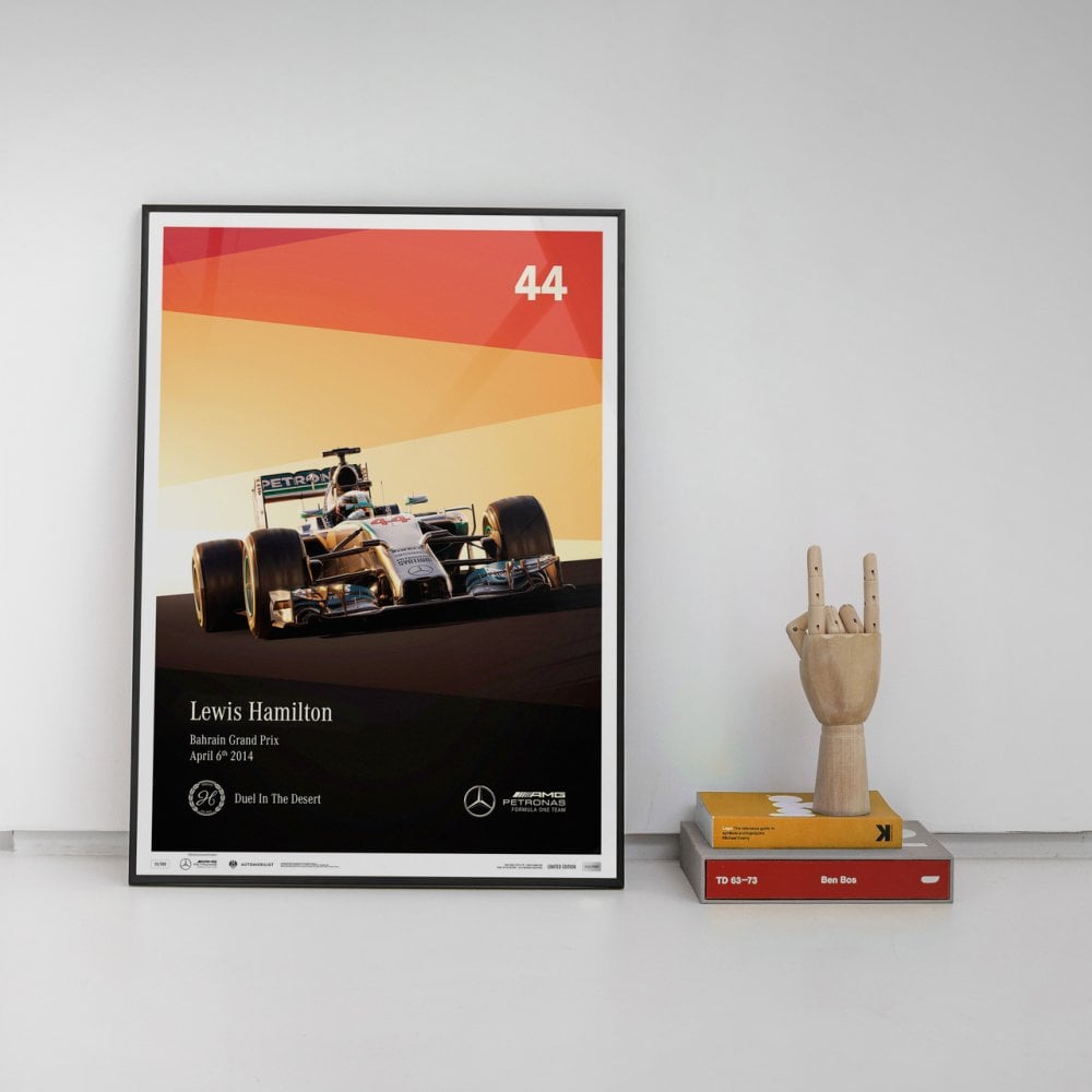 Automobilist Mercedes AMG F1 Lewis Hamilton #44 Bahrain 2014 Poster 50x70cm